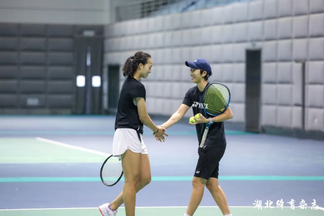 中总结并 中总结并